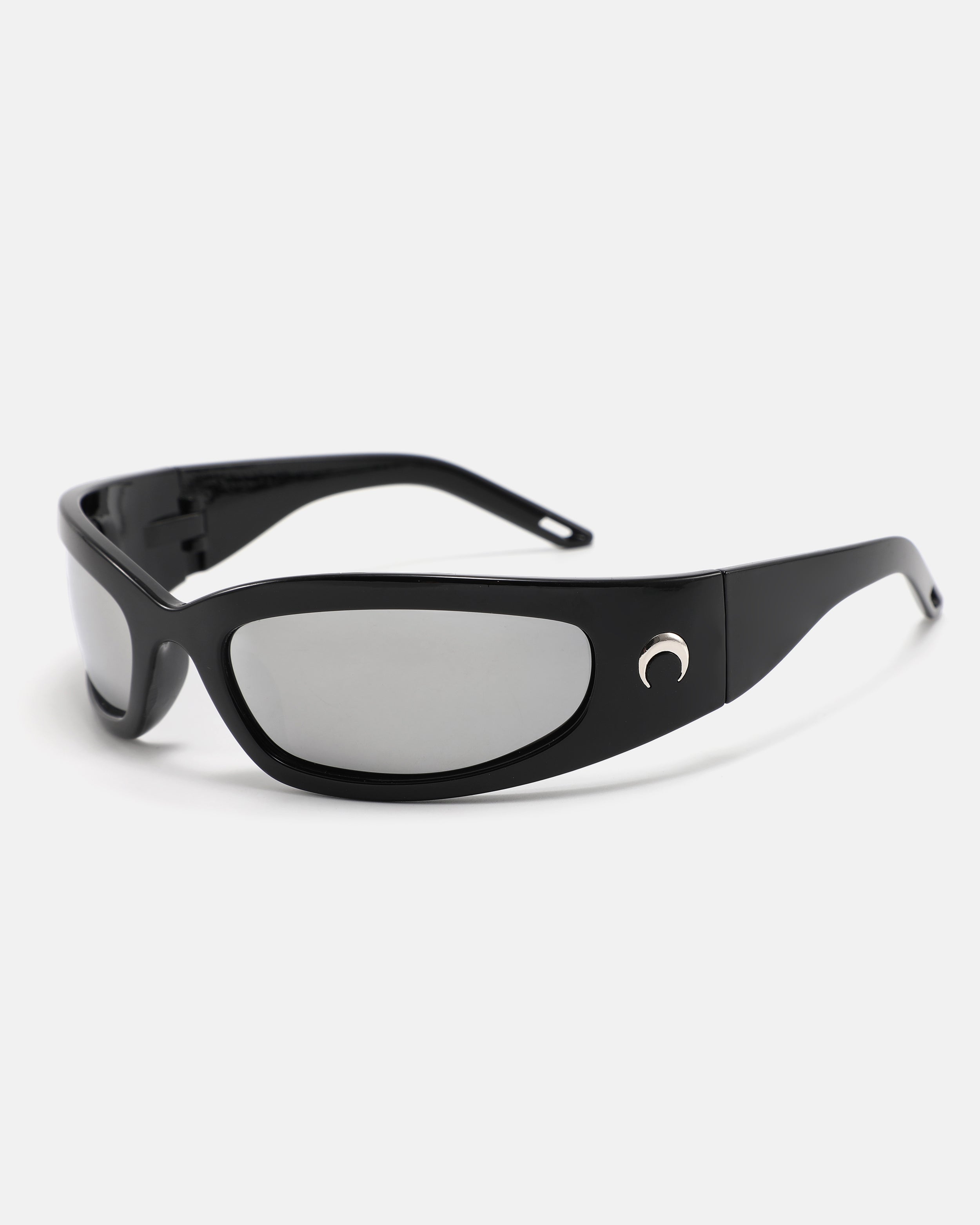 NOVA Wrap Sunglasses | Black / Chrome