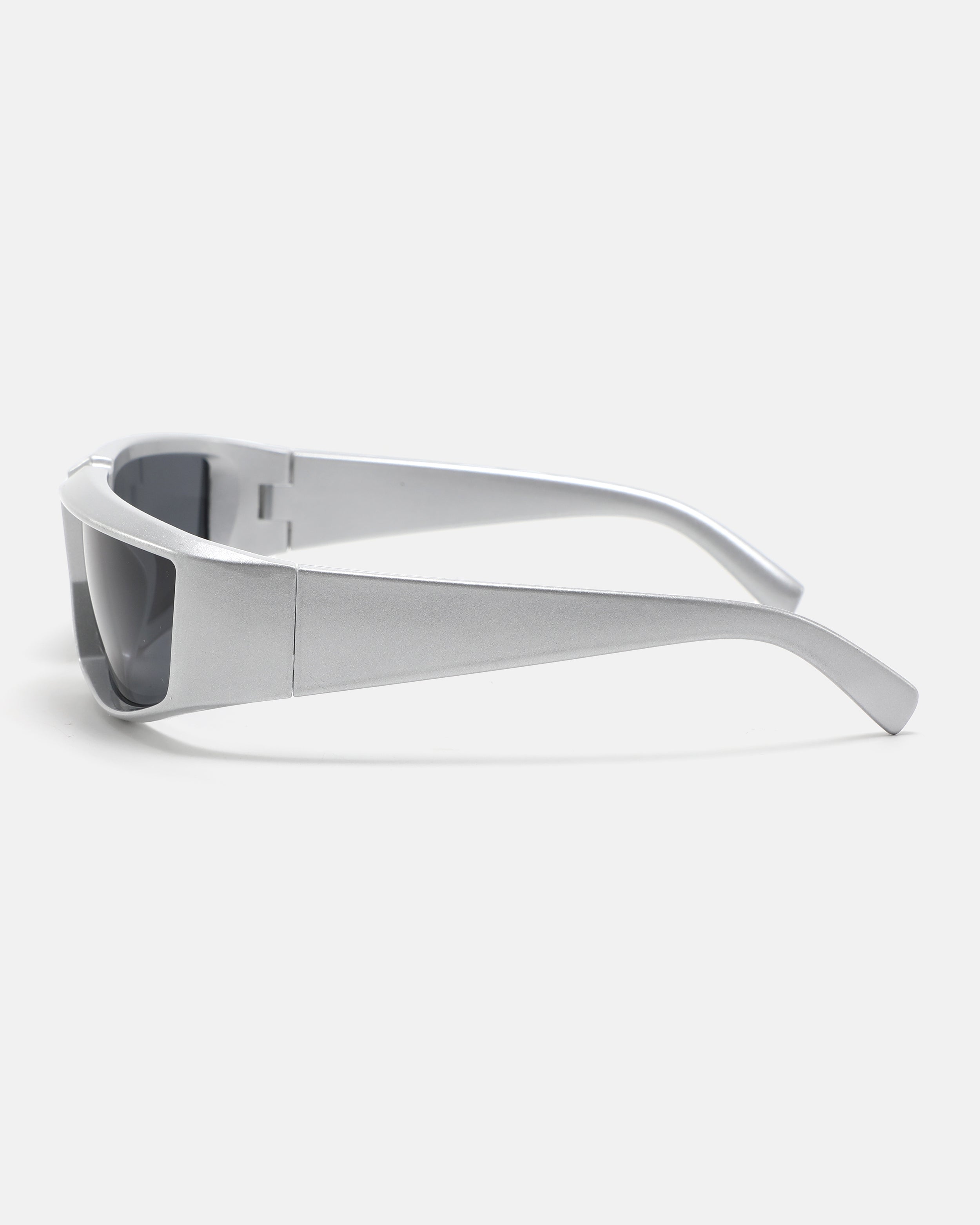 APEX Wrap Sunglasses | Silver / Black