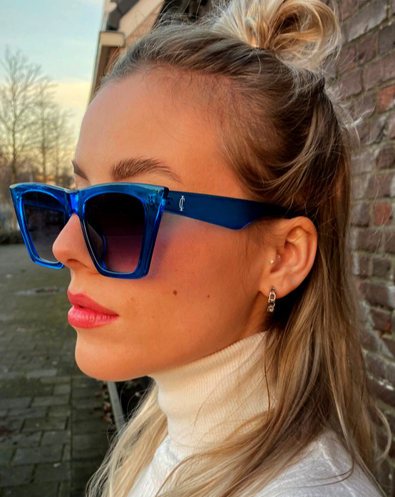 CAT EYE Sunglasses | Blue