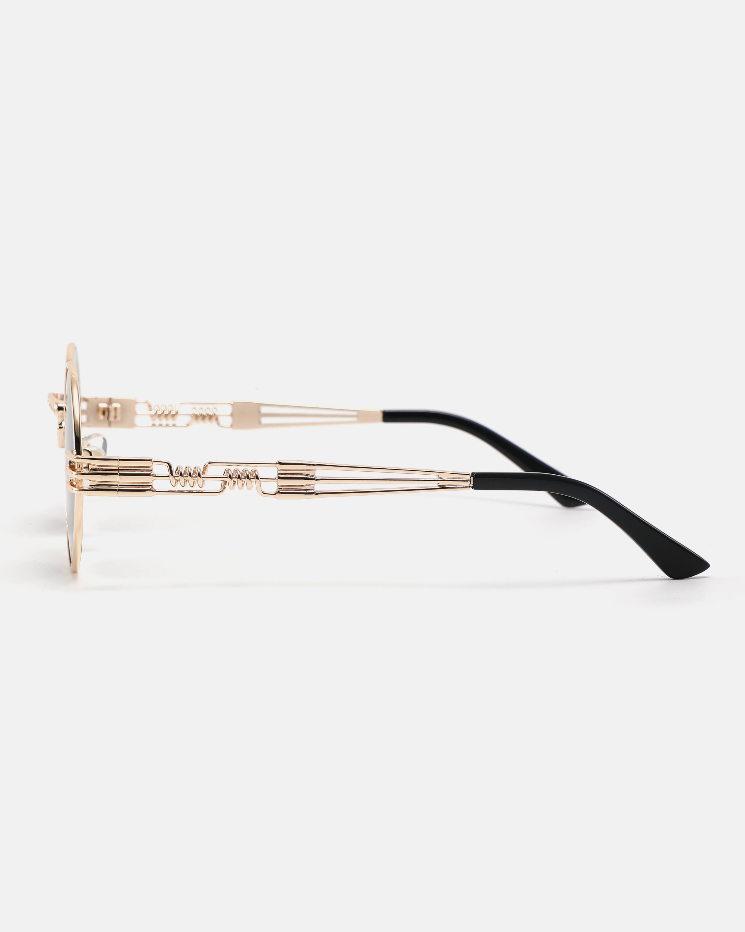 HALO Round Sunglasses | Gold