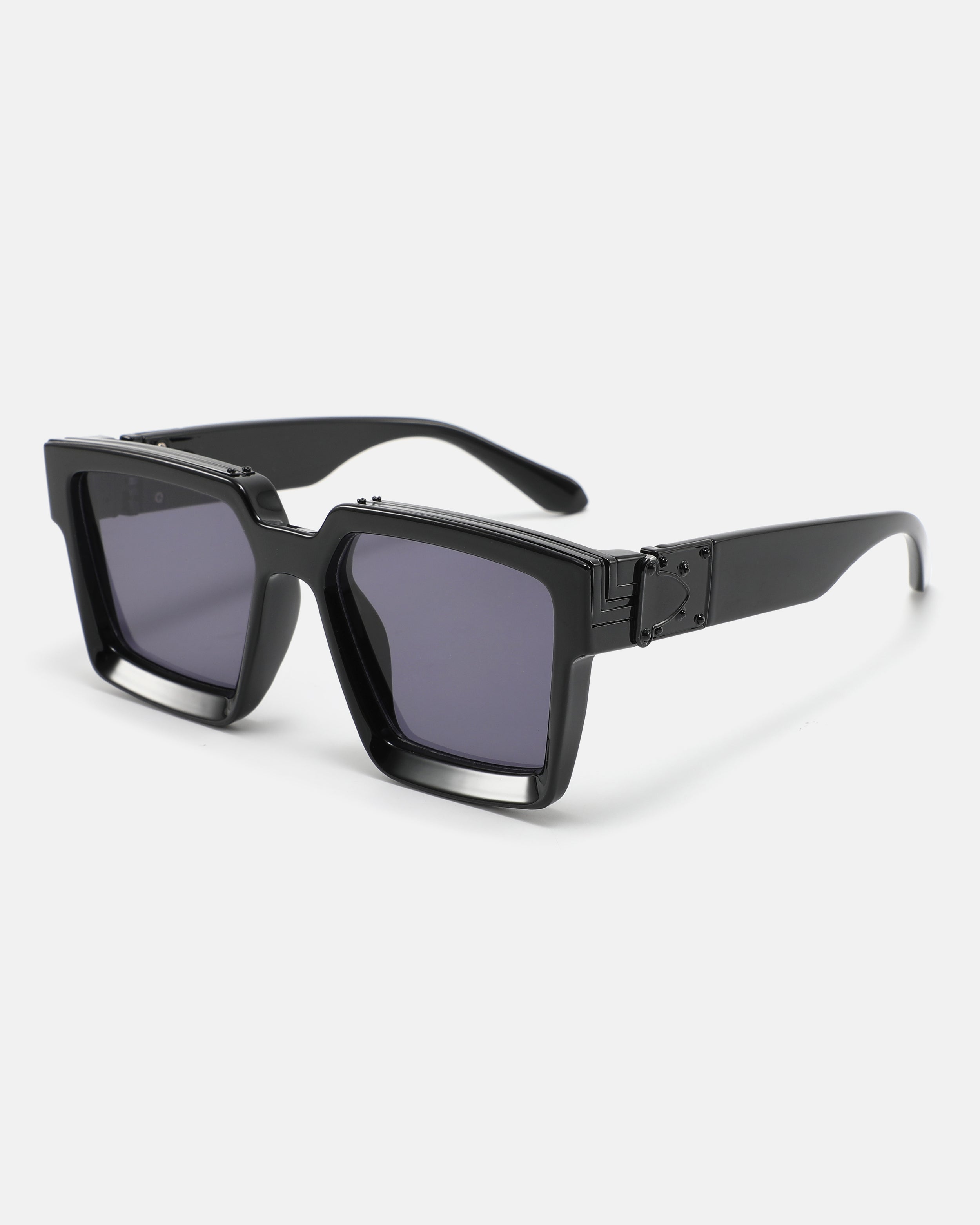 LUMINARY Square Sunglasses | Black