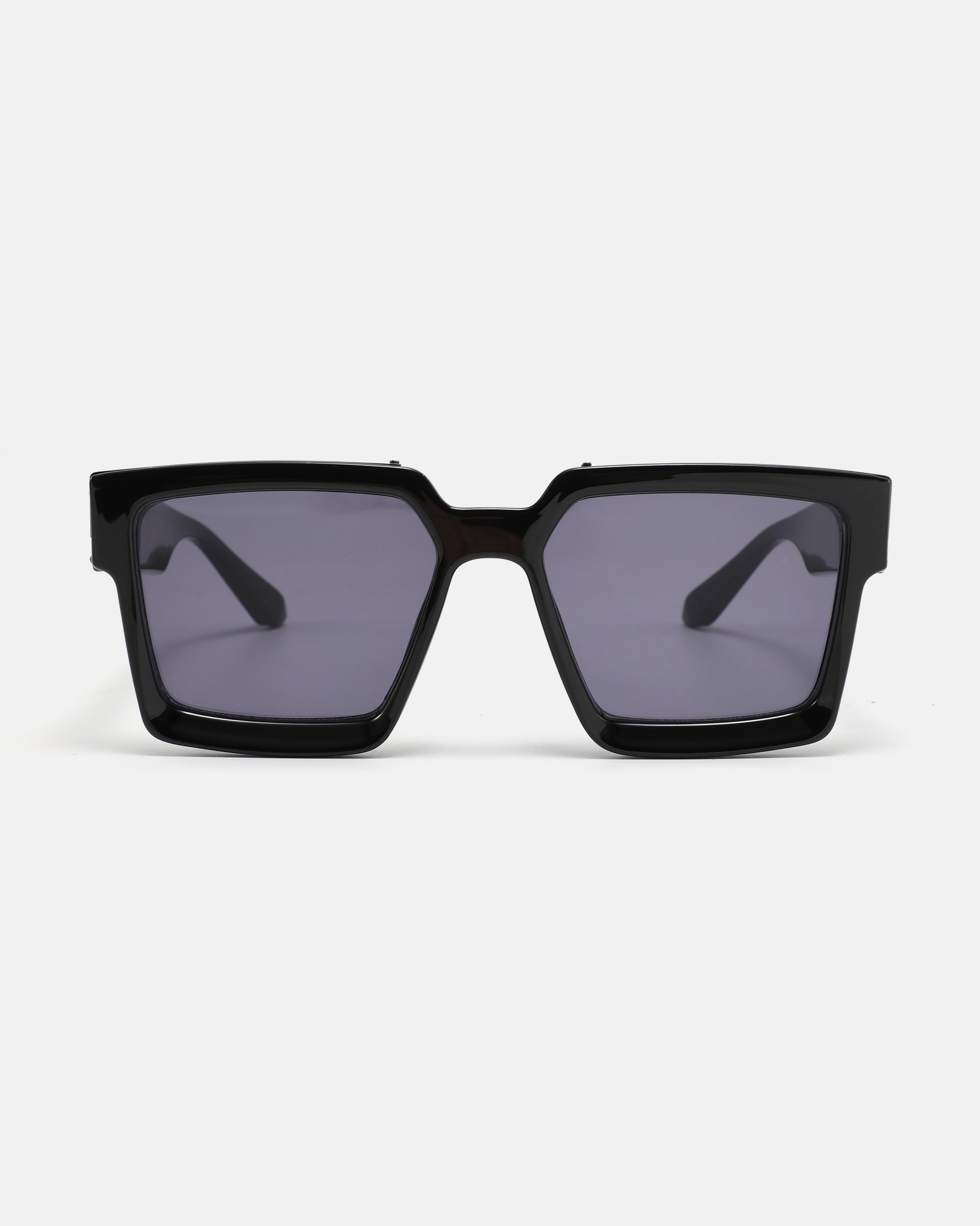 LUMINARY Square Sunglasses | Black