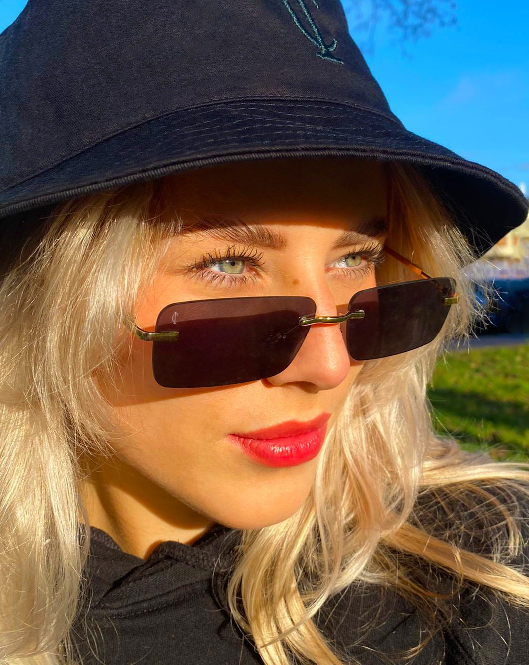 PHOENIX Rimless Sunglasses | Black